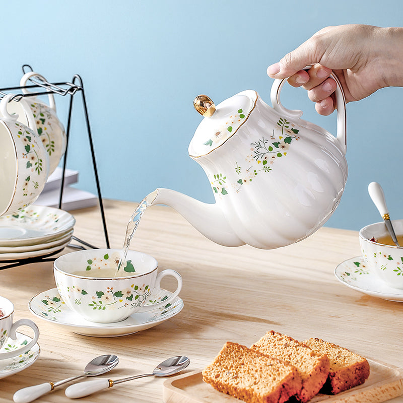 Garden Afternoon Teapot