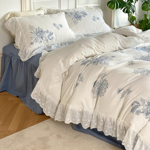 French Lace Cotton Four Piece Bedding Set